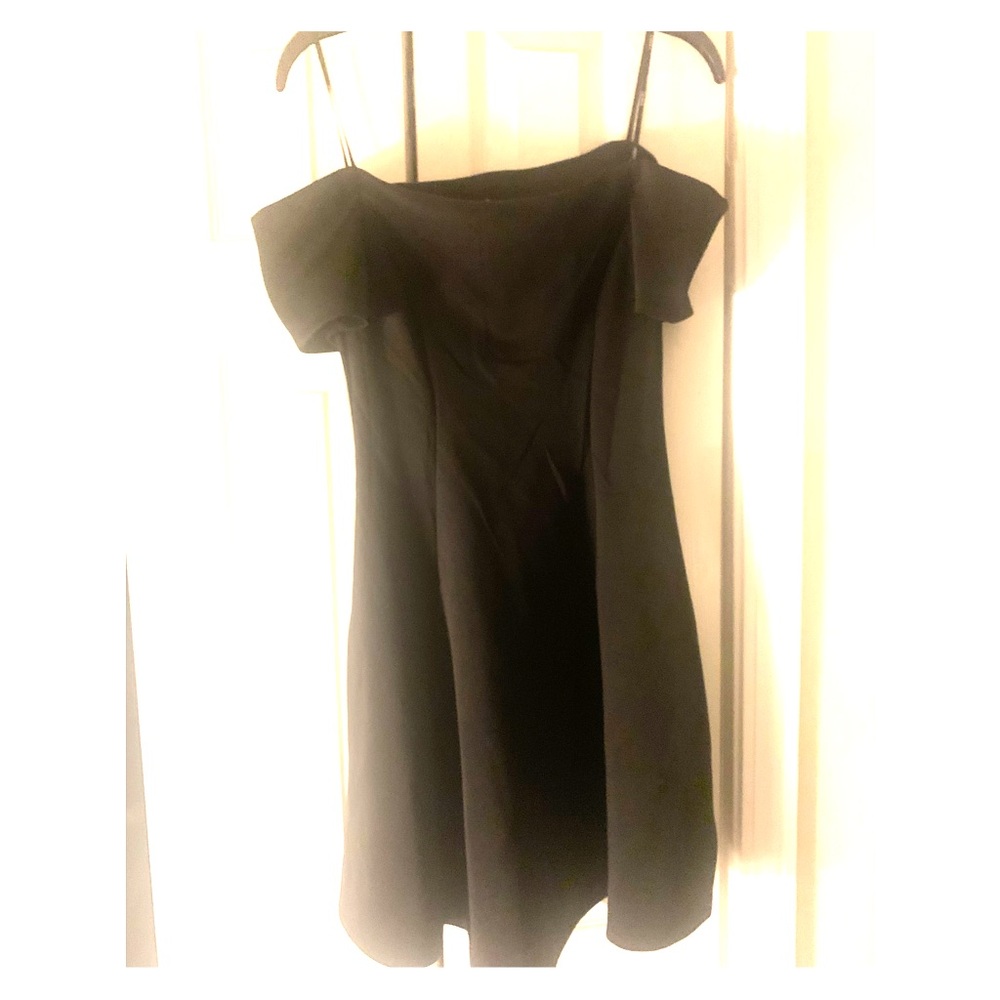 Off the shoulder fit n flare